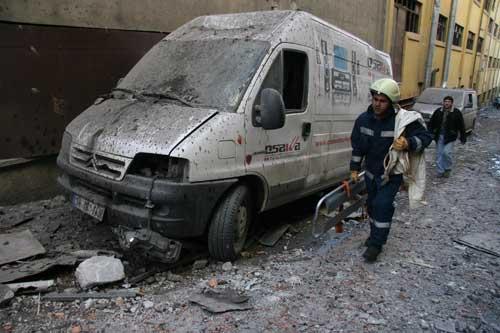 Davutpaşa'da korkunç patlama - Resim 30