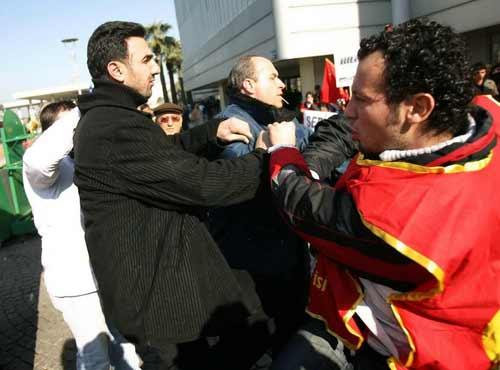 İzmir'de TÜRBAN kavgası - Resim 7