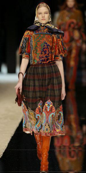  D&G'dan çene altı defilesi  - Resim 4