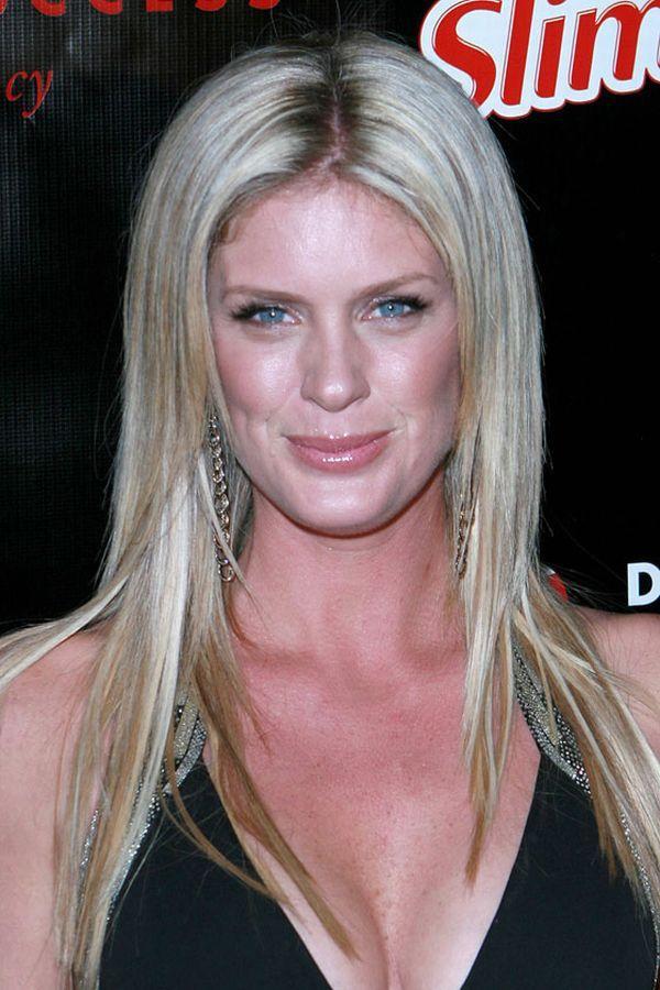 Rachel Hunter neydi ne hale geldi