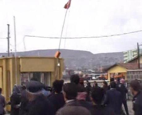 Cizre'de olaylı cenaze - Resim 9