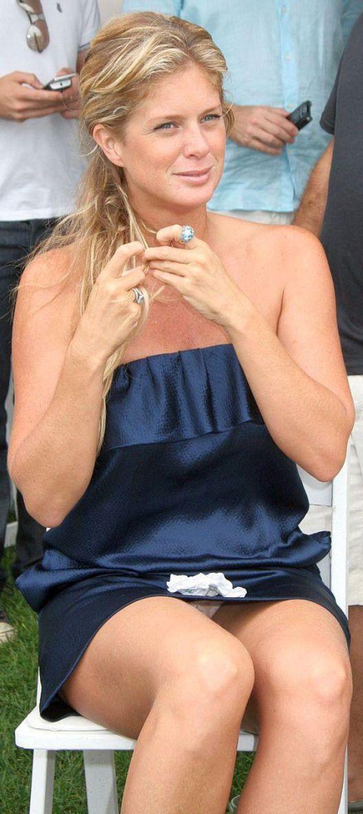 Rachel Hunter neydi ne hale geldi