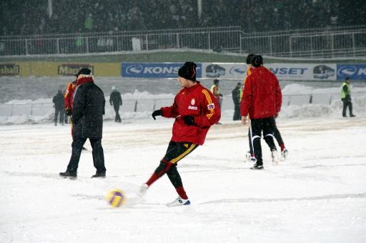 Galatasaray KARLI sahada - Resim 5