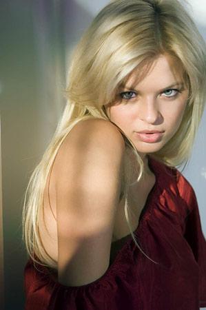 Slovak manken Silvia Horvathova GELİYOR - Resim 13