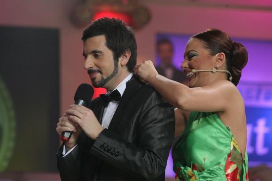 Ebru Gündeş ve Osmantan Erkır AŞKI - Resim 2