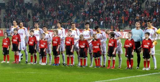 B. Leverkusen Galatasaray maçı - Resim 12