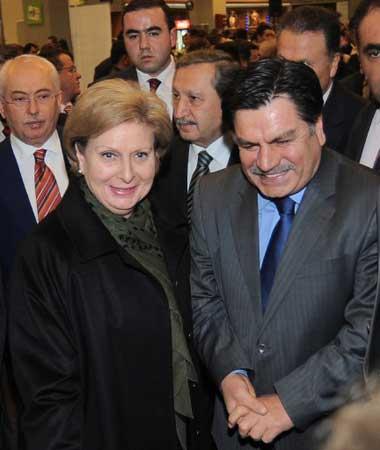 Emine Erdoğan'ı duygulandıran gala - Resim 10