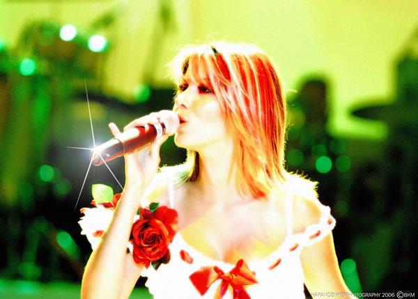Gülben Ergen'in 2008 imajı - Resim 1