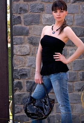 Pelin Karahan'ın çok özel pozları - Resim 11