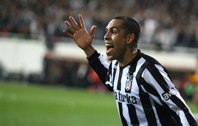 Beşiktaş-Galatasaray derbi   - Resim 19