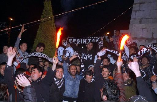 Beşiktaş-Galatasaray derbi   - Resim 4