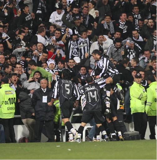 Beşiktaş-Galatasaray derbi   - Resim 38