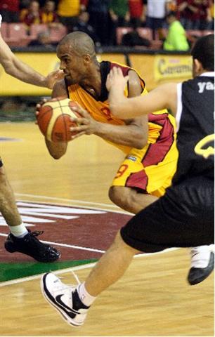 Kartal, Cimbom'u devirdi - Resim 18