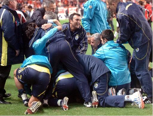 Fenerbahçe ÇEYREK FİNALDE - Resim 20