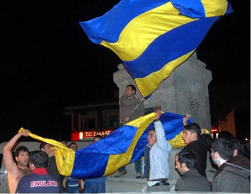 Yurtta Fenerbahçe kutlamaları - Resim 13