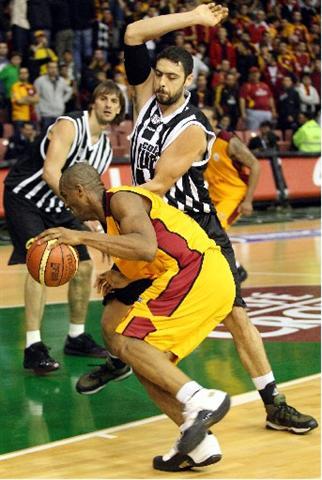 Kartal, Cimbom'u devirdi - Resim 8