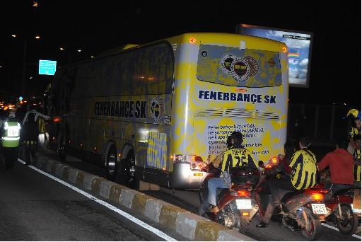 Fenerbahçe'ye muhteşem karşılama - Resim 8