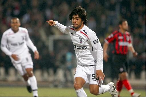 Beşiktaş zirveye tutundu - Resim 25