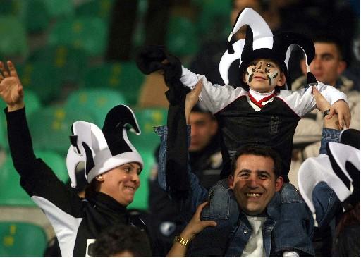 Beşiktaş zirveye tutundu - Resim 18