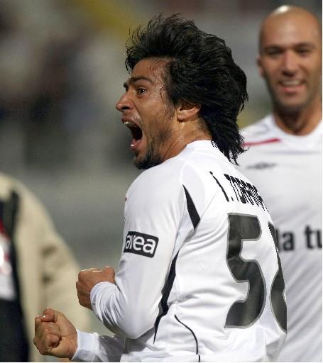 Beşiktaş zirveye tutundu - Resim 30