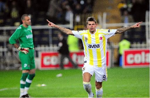 Fenerbahçe V. Manisaspor maçı - Resim 10