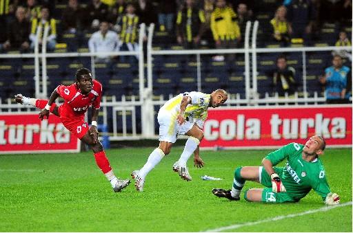 Fenerbahçe V. Manisaspor maçı - Resim 34