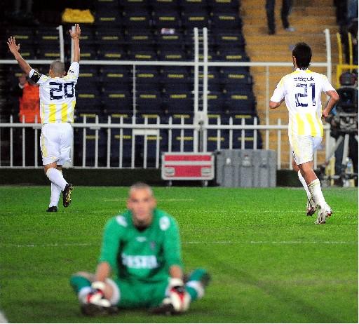 Fenerbahçe V. Manisaspor maçı - Resim 20