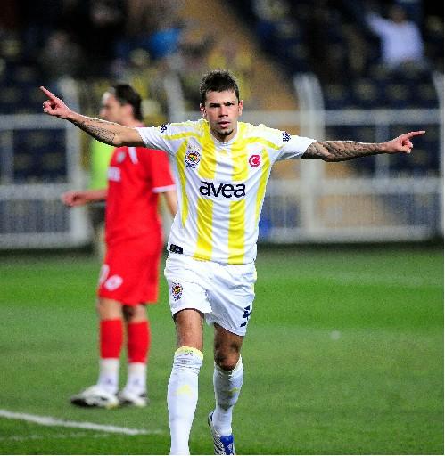Fenerbahçe V. Manisaspor maçı - Resim 18