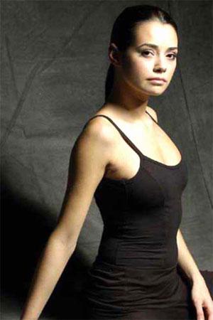 Genç oyuncu Özgü Namal