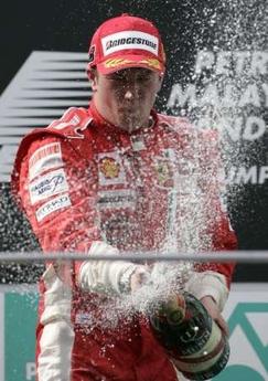 Malezya'da Raikkonen rüzgarı - Resim 18