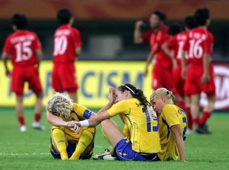 Futbolun renkli simaları bayanlar - Resim 22