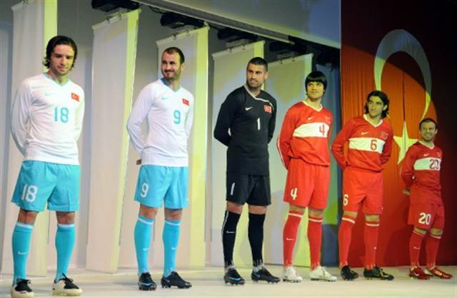 Mill Takım'ın yeni formaları - Resim 5