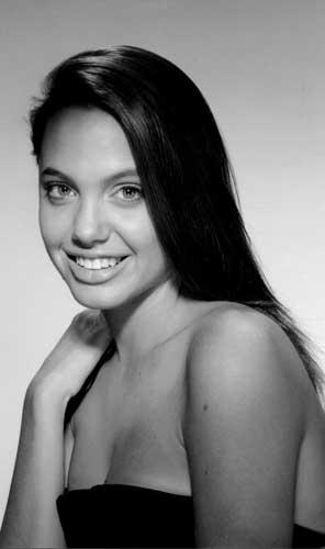 Bir zamanlar Angelina Jolie - Resim 12