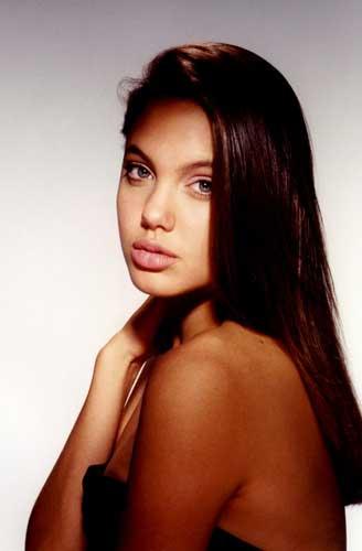 Bir zamanlar Angelina Jolie - Resim 1