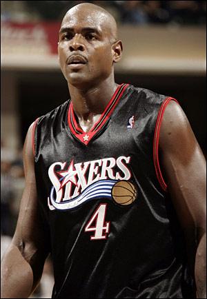 Chris Webber basketbola veda etti - Resim 4