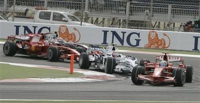 Ferrari duble yaptı - Resim 18