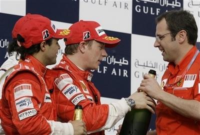 Ferrari duble yaptı - Resim 7