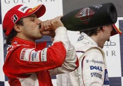 Ferrari duble yaptı - Resim 13