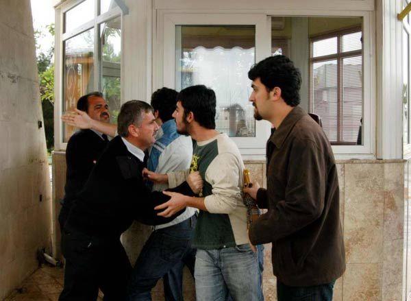 Üniversitede taşlı sopalı kavga - Resim 21