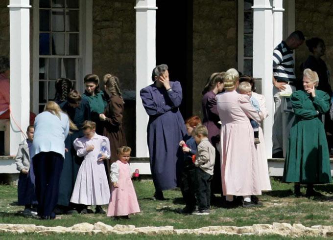 Tarikat liderinin 80 EŞLİK haremi - Resim 2