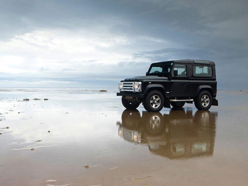 Land Rover Defender SVX - Resim 1