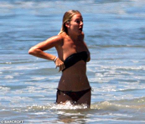 Sienna Miller'in deniz kazası - Resim 1