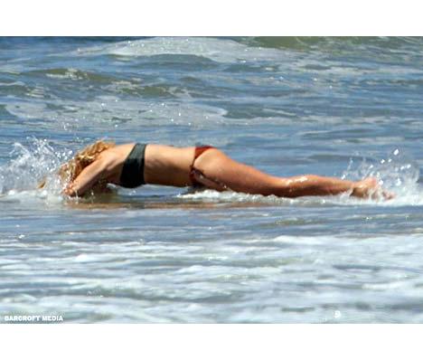 Sienna Miller'in deniz kazası - Resim 3