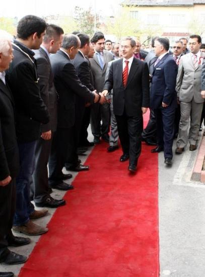 Başbakan gibi karşılandı - Resim 2