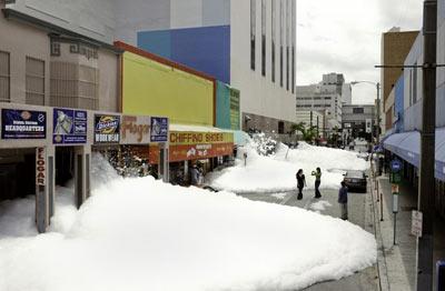 Miami'yi köpükler bastı - Resim 4