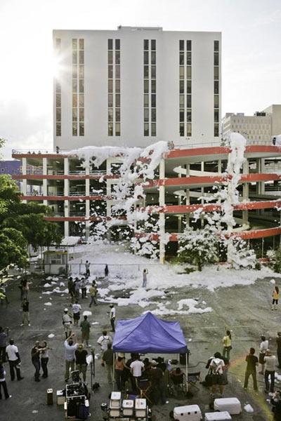 Miami'yi köpükler bastı - Resim 2