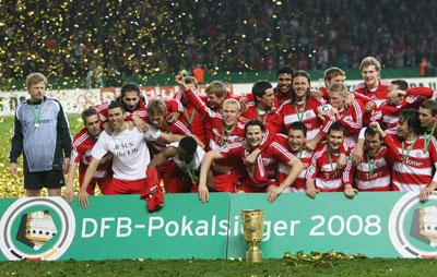 Bayern 14. kez - Resim 17
