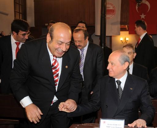 Asker DTP'ye mesafeli durdu - Resim 3
