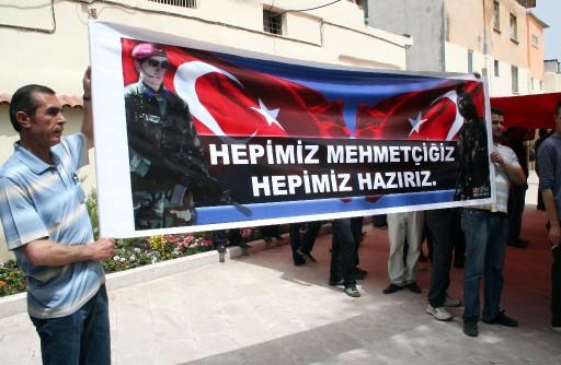 Şehit Bekir Atacan toprağa verildi