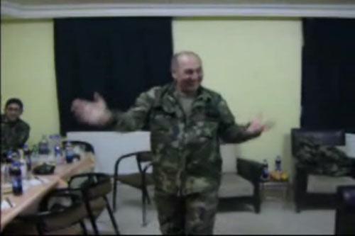 Dağlıca komutanının eğlence gecesi - Resim 20